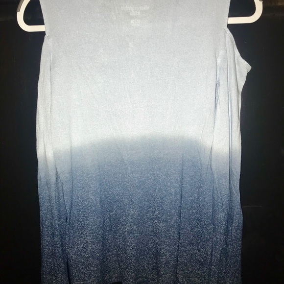 Cold shoulder light sweater blue gray ombré - Picture 4 of 4
